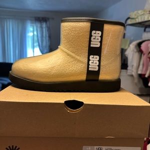 Ugg boots big kids